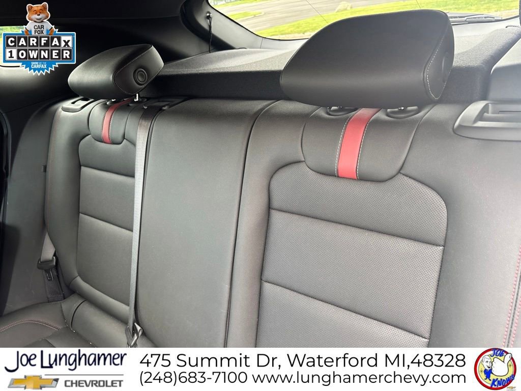Used 2025 Chevrolet Trax RS w/ Sunroof Package FWD image 14