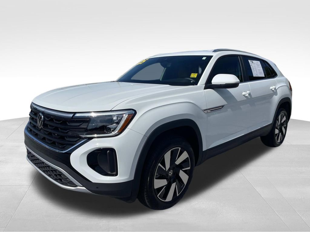 Used 2025 Volkswagen Atlas Cross Sport SE image 7
