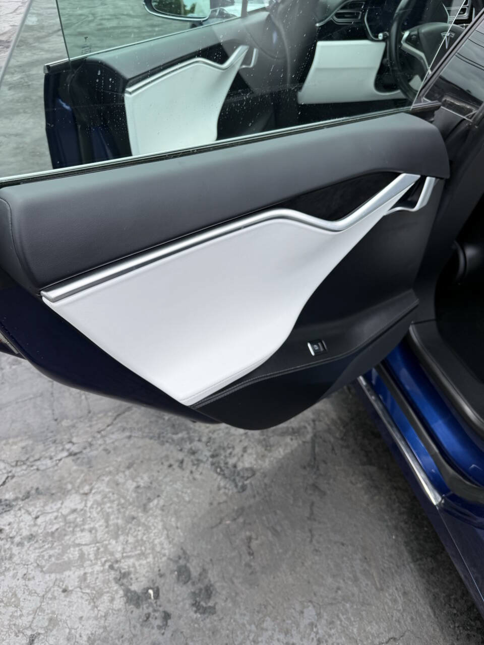 Used 2017 Tesla Model S 100D AWD/4WD image 9