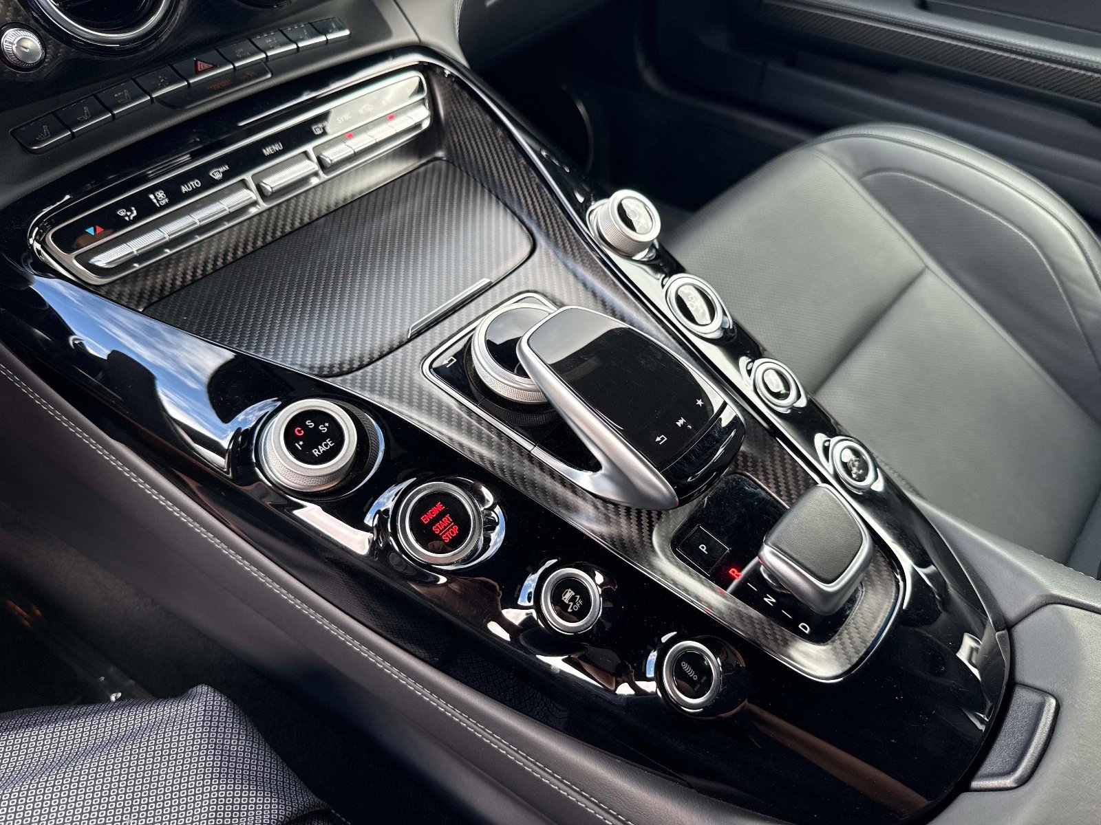 Used 2018 Mercedes-Benz AMG GT C image 26