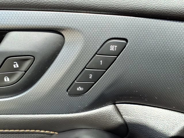 Used 2019 Chevrolet Traverse Premier w/ Redline Edition AWD/4WD image 27