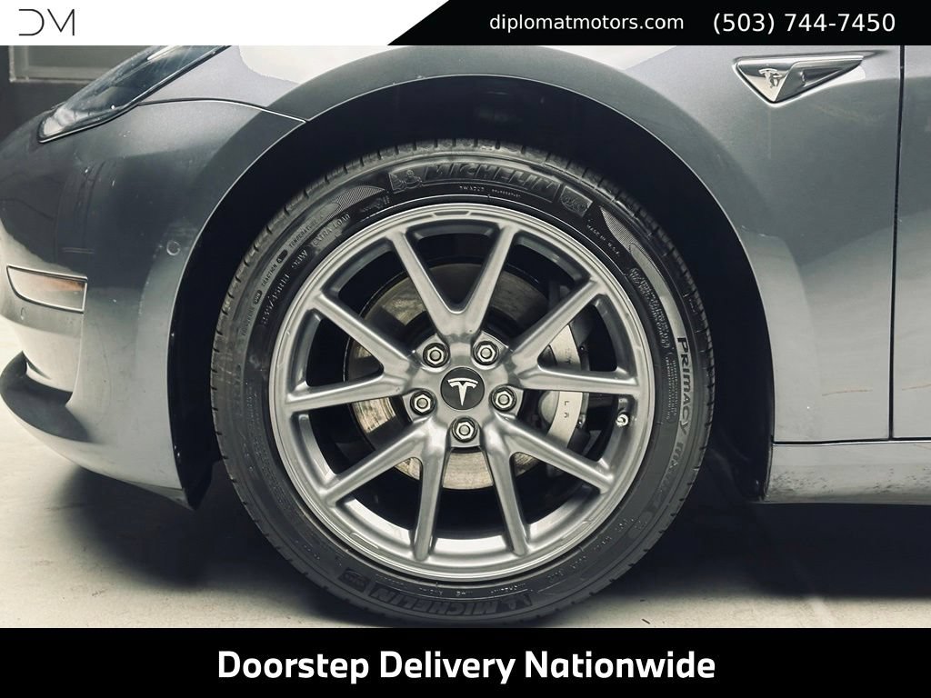 Used 2018 Tesla Model 3 Long Range RWD image 35