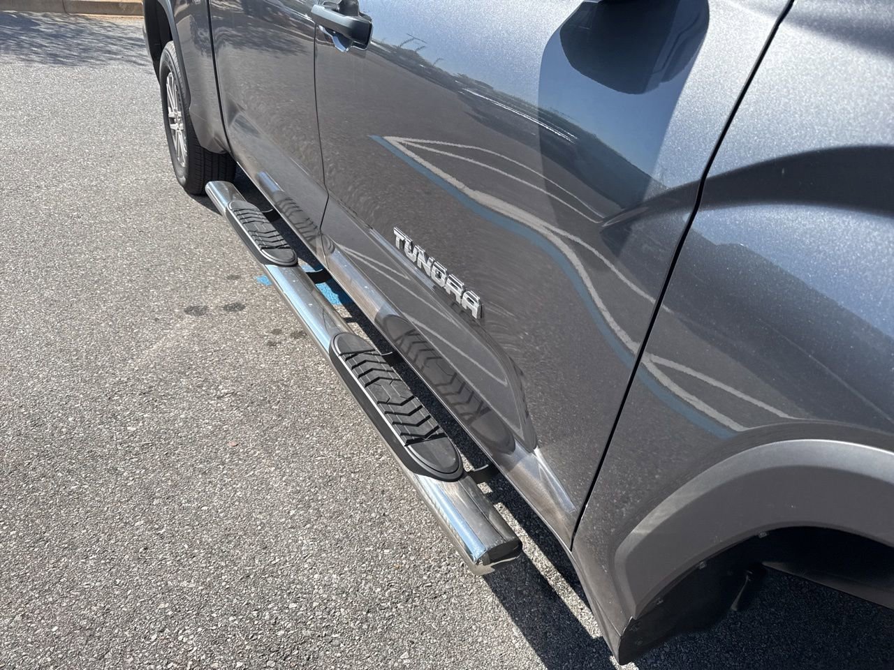 Used 2026 Toyota Tundra SR5 w/ SR5 Convenience Package image 4