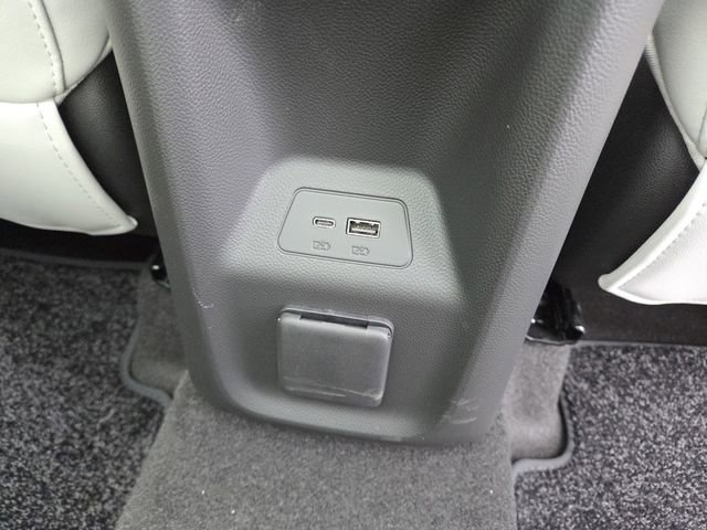 New 2026 Buick Envision Avenir image 17