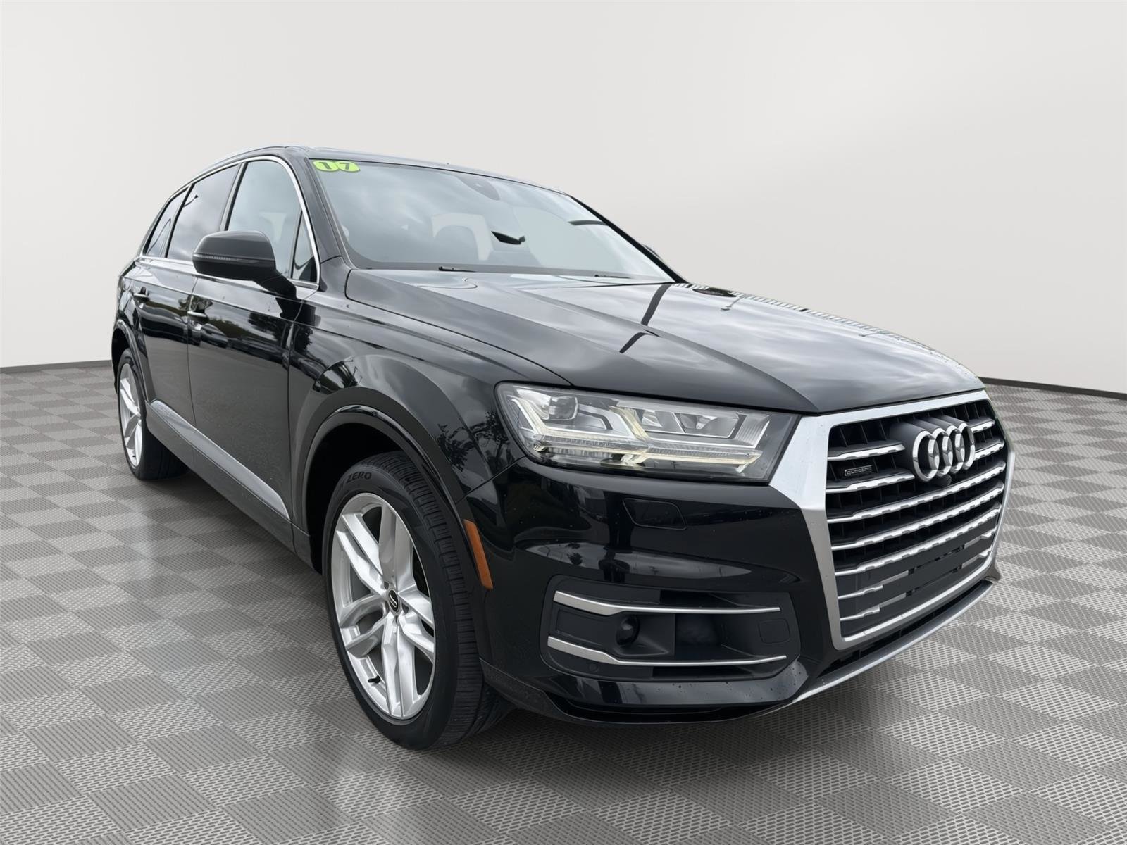 Used 2017 Audi Q7 3.0T Prestige w/ Prestige Package AWD/4WD image 7
