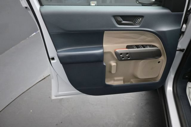 Certified 2025 Ford Maverick Lariat AWD/4WD image 21