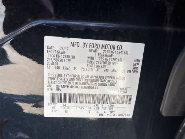 Used 2017 Ford Edge Titanium w/ Technology Package AWD/4WD image 8
