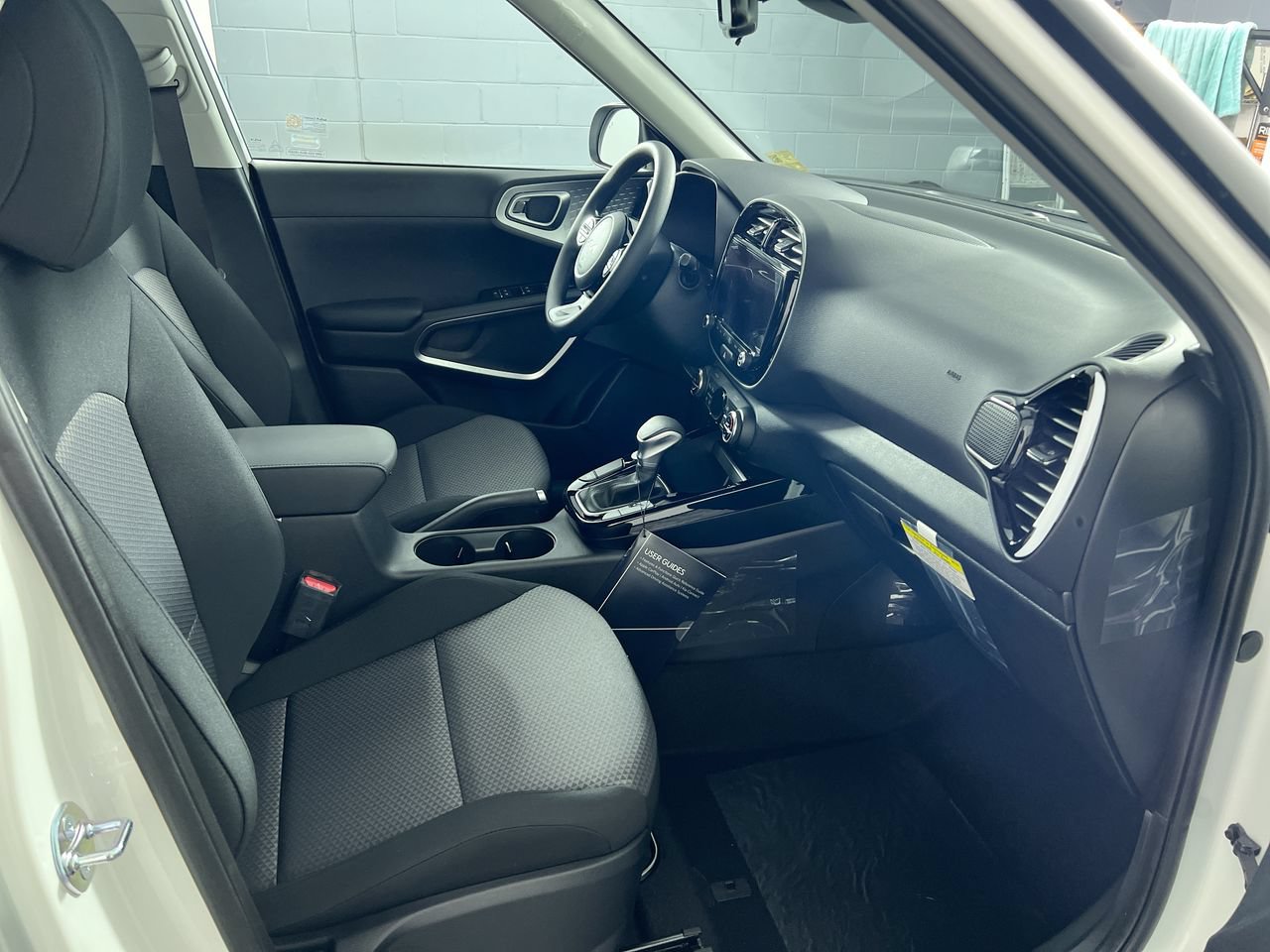 Used 2023 Kia Soul LX w/ Option Group 015 FWD image 30
