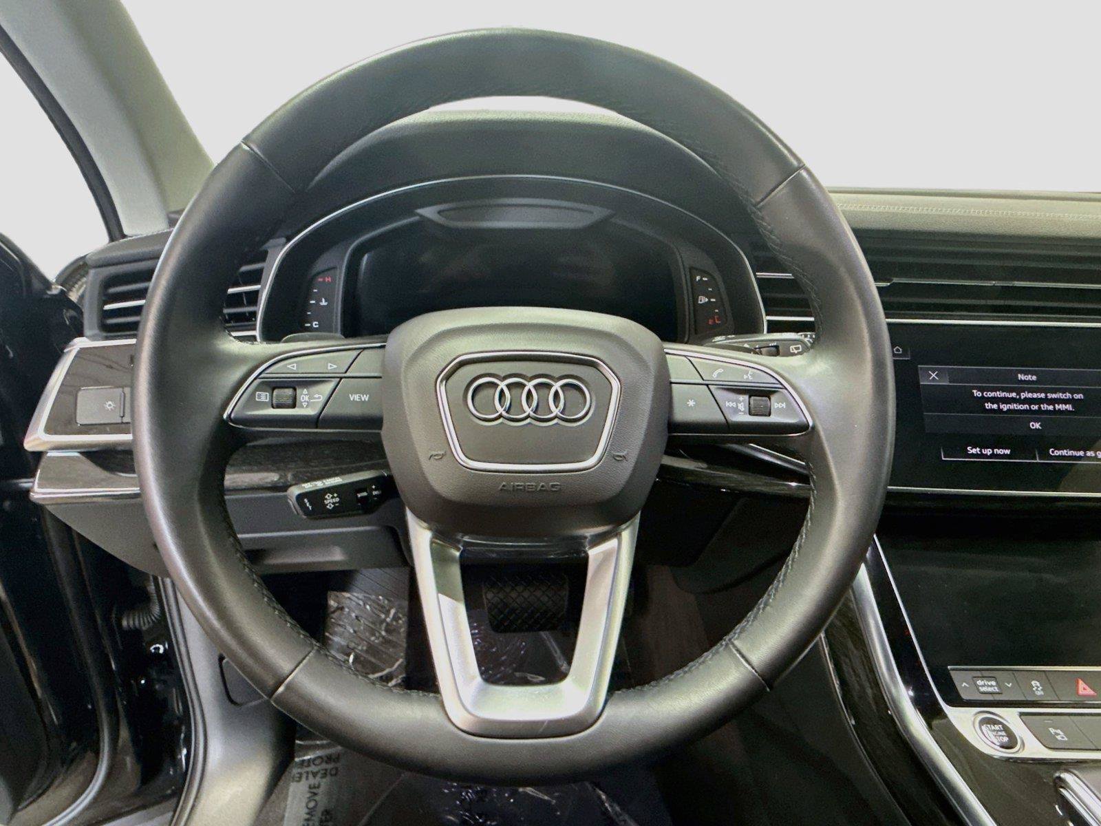 Used 2023 Audi Q7 3.0T Premium w/ Convenience Package AWD/4WD image 11