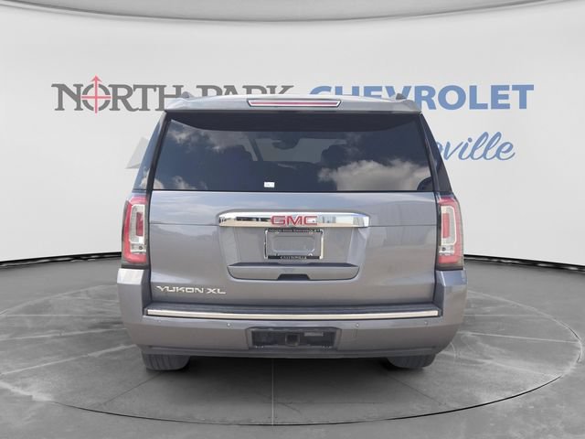 Used 2020 GMC Yukon XL Denali w/ Denali Premium Package AWD/4WD image 4
