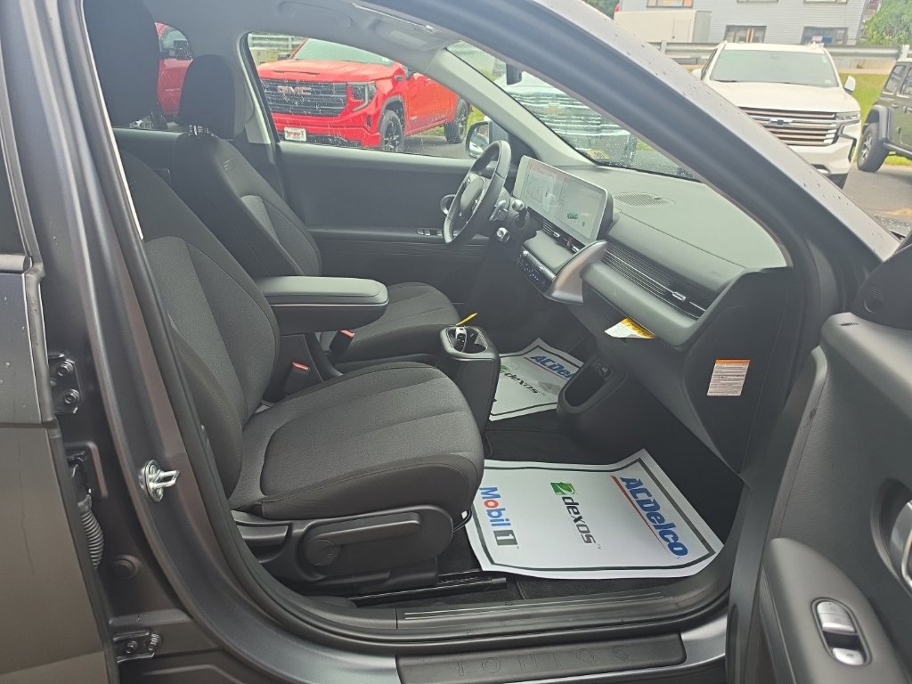 Used 2024 Hyundai Ioniq 5 SEL AWD/4WD image 11