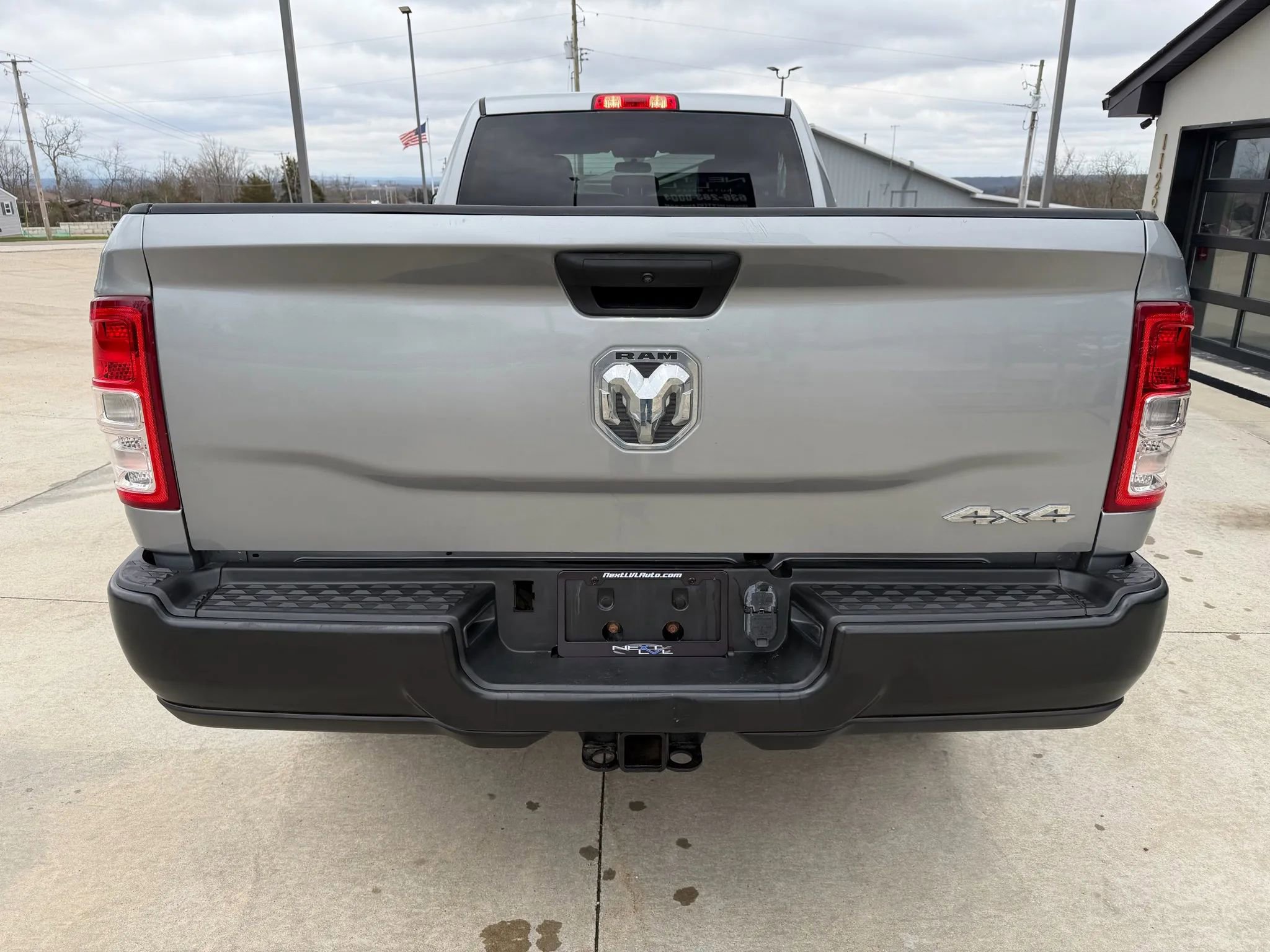 Used 2022 RAM 2500 Tradesman w/ Cold Weather Group image 8