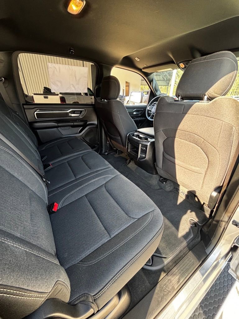 Used 2024 RAM 1500 Lone Star image 17
