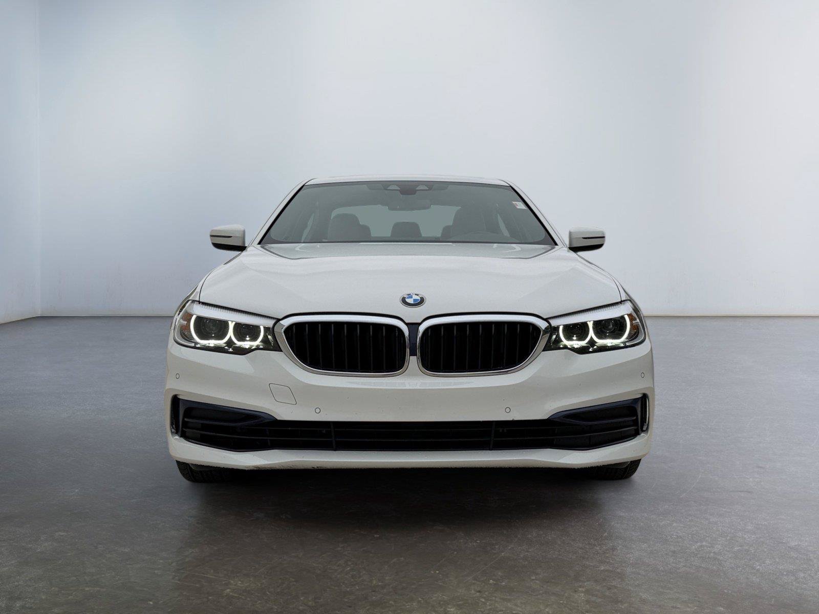 Used 2020 BMW 530i xDrive w/ Convenience Package AWD/4WD image 8