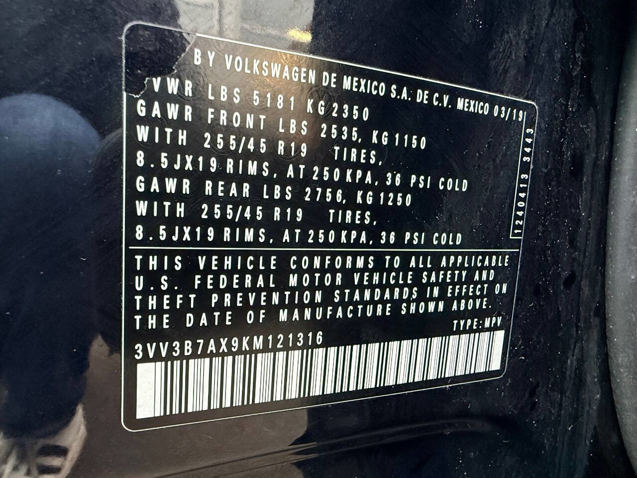 Used 2019 Volkswagen Tiguan SEL Premium R-Line image 39