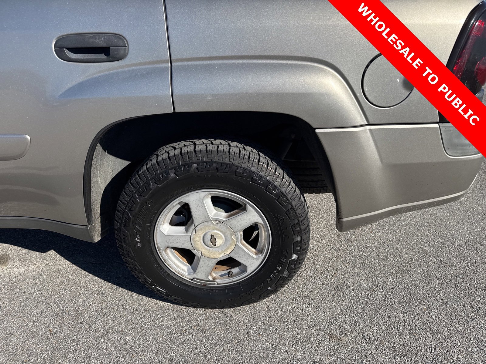 Used 2002 Chevrolet TrailBlazer LS w/ Preferred Equipment Group image 7