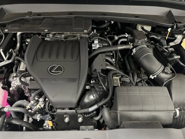 Used 2025 Lexus TX 500h AWD image 39