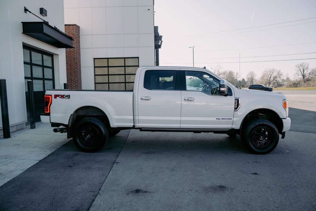 Used 2019 Ford F350 Platinum w/ Platinum Ultimate Package image 11