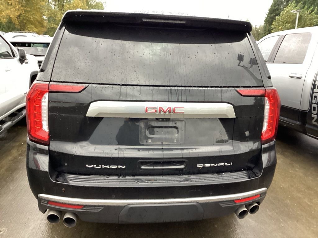Used 2021 GMC Yukon Denali w/ Denali Premium Package image 5