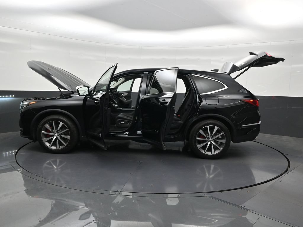 Used 2026 Acura MDX w/ Technology Package FWD image 34