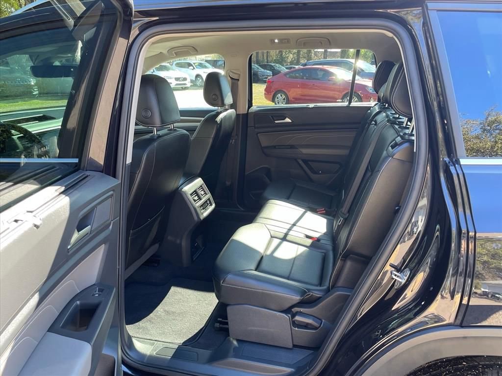 Used 2023 Volkswagen Atlas SEL image 18