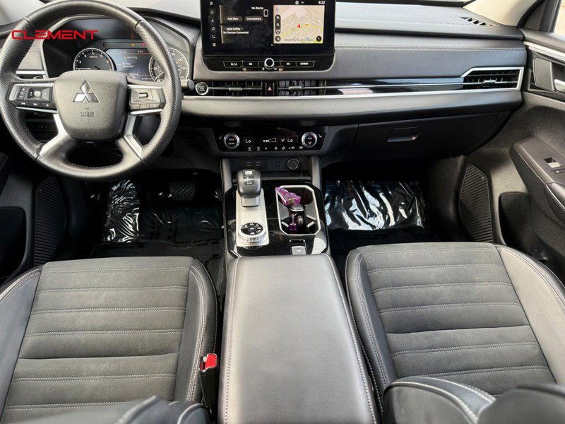 Used 2025 Mitsubishi Outlander SE AWD/4WD image 13