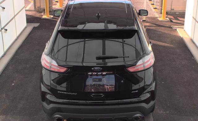 Used 2024 Ford Edge Titanium image 5