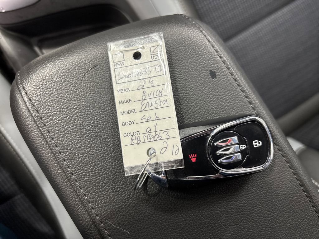 Used 2024 Buick Envista Preferred image 34