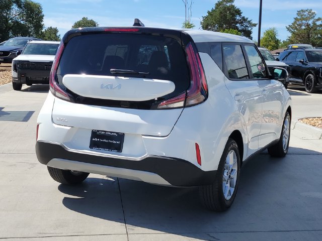 Certified 2025 Kia Soul LX w/ LX Technology Package FWD image 5