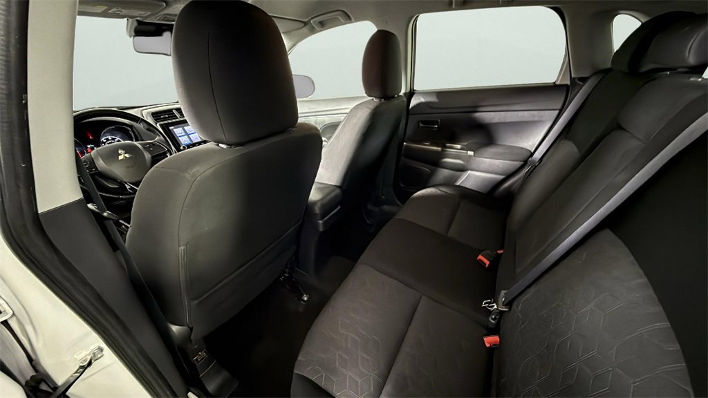 Used 2021 Mitsubishi Outlander Sport SE image 42