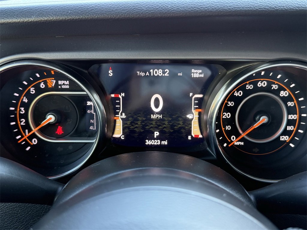 Used 2021 Jeep Gladiator Sport image 39