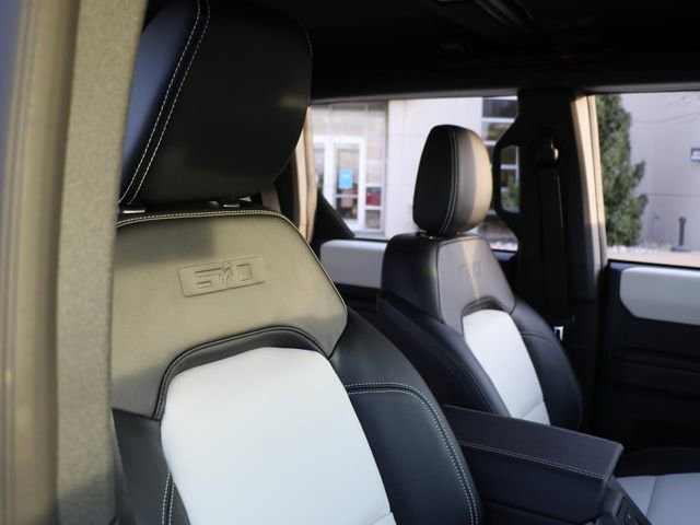 New 2026 Ford Bronco Outer Banks image 9