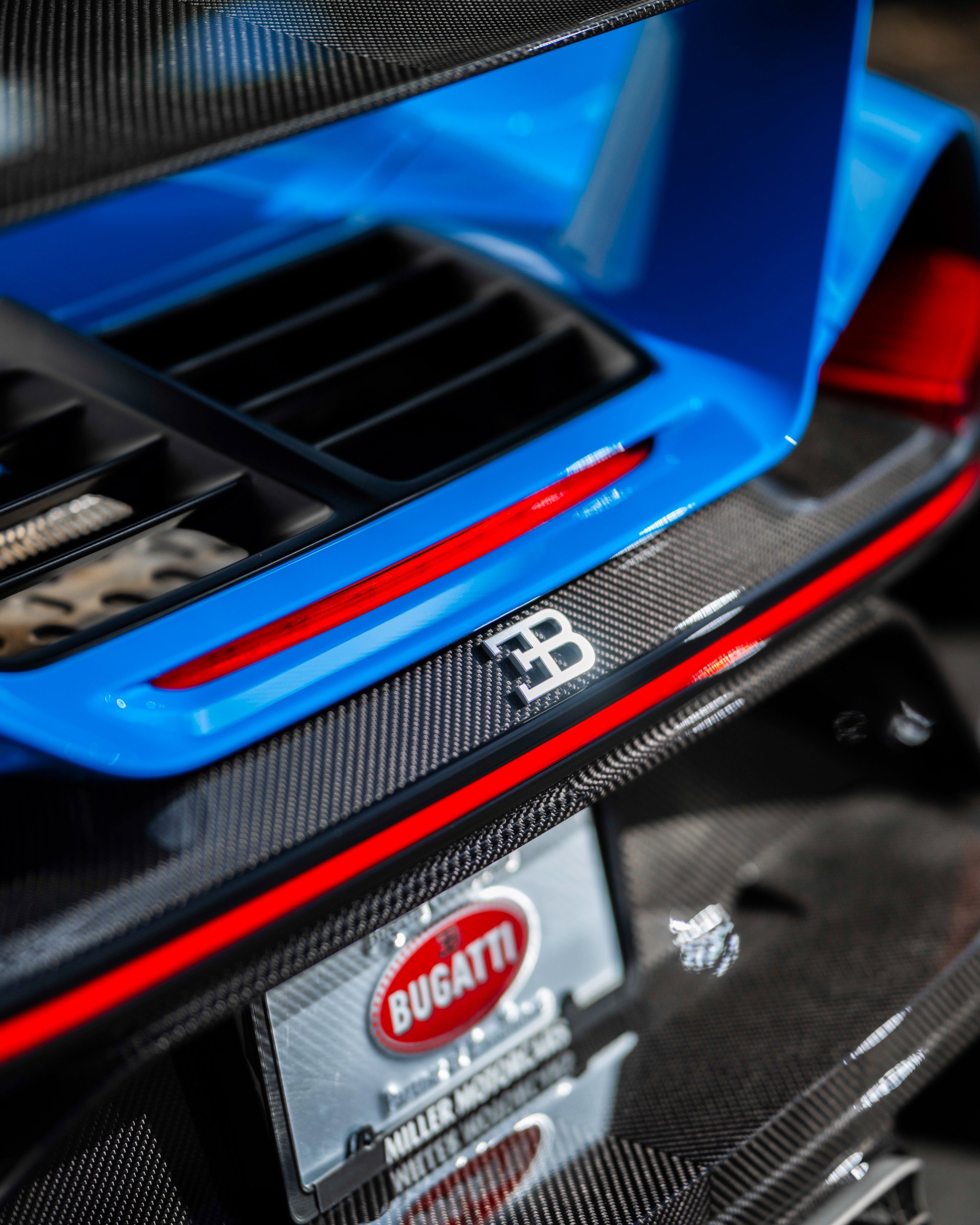 Used 2021 Bugatti Chiron Pur Sport image 53
