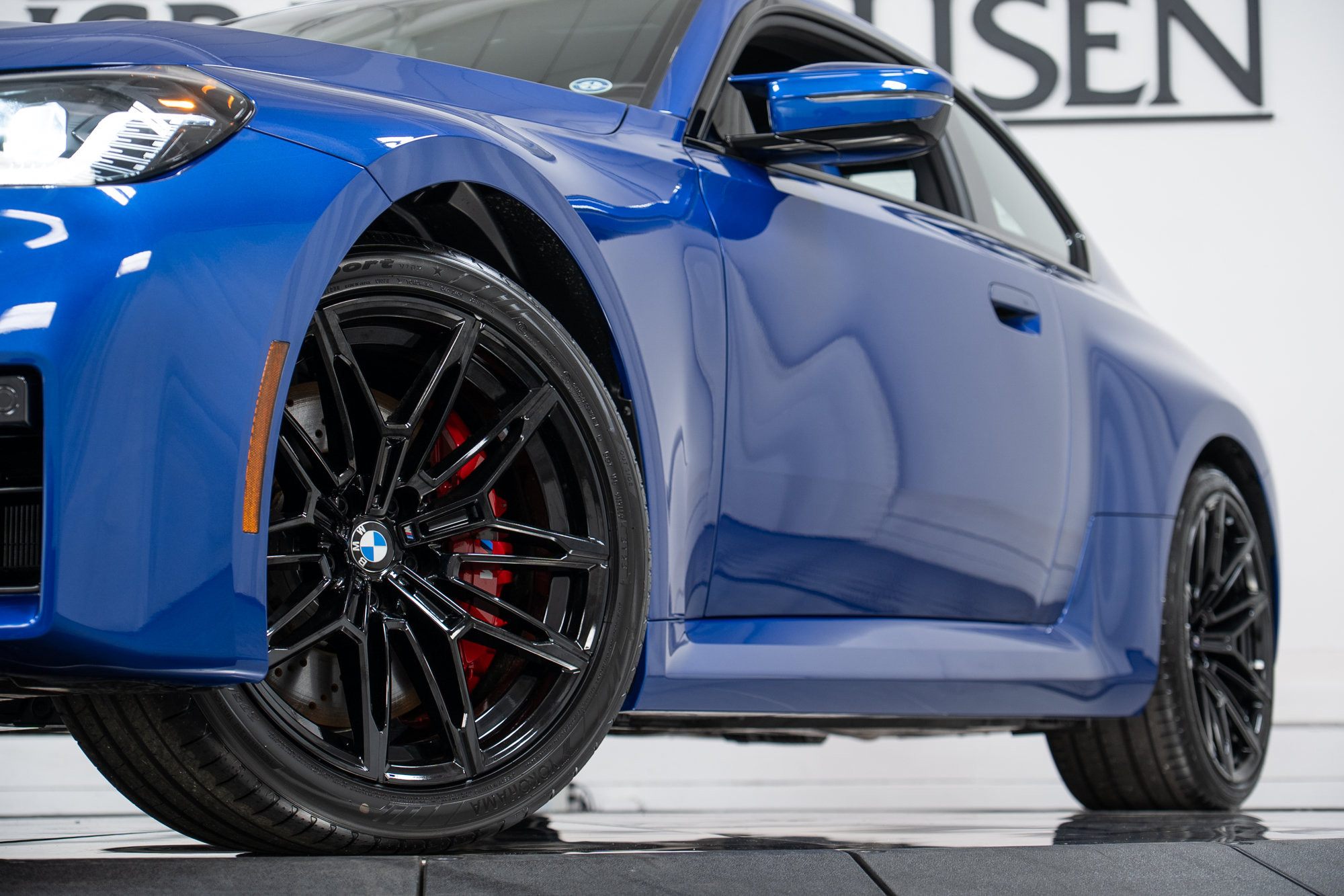 New 2026 BMW M2 w/ Lighting Package RWD image 27