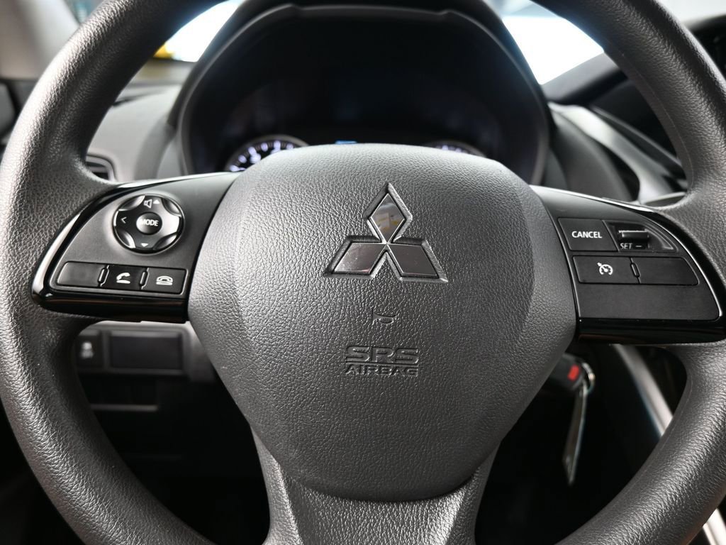 Used 2023 Mitsubishi Eclipse Cross ES image 25