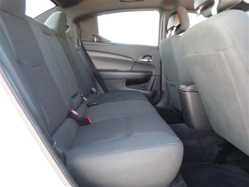 Used 2012 Dodge Avenger SE image 7