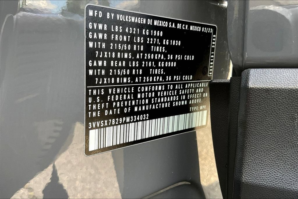 Used 2023 Volkswagen Taos SE FWD image 18