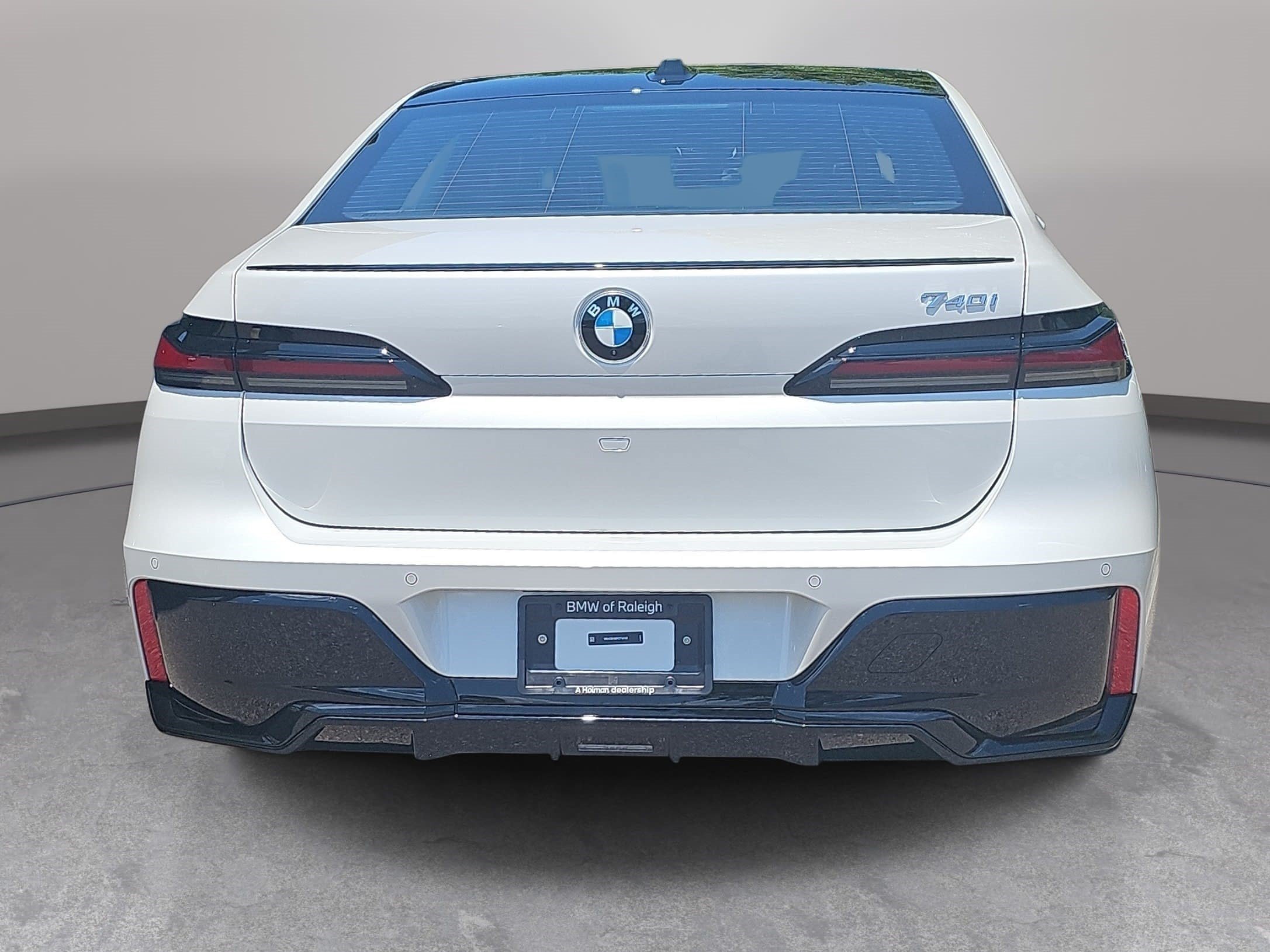 New 2026 BMW 740i RWD image 6