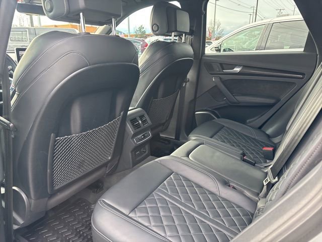 Used 2020 Audi SQ5 Premium Plus w/ Premium Plus Package image 19