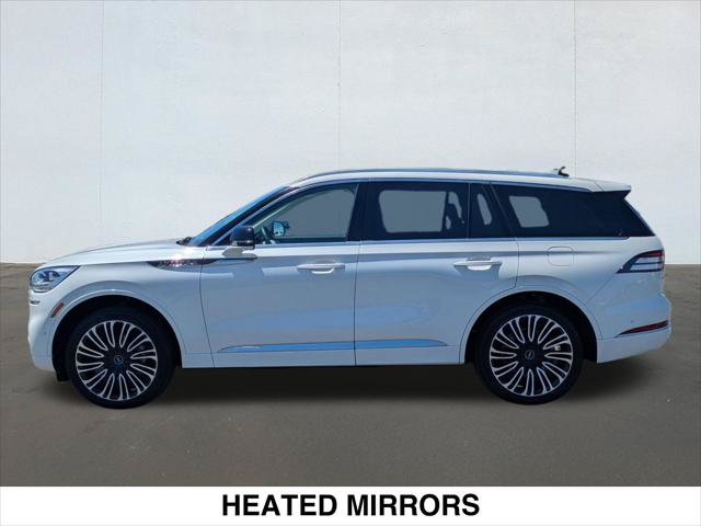 Certified 2023 Lincoln Aviator Black Label AWD/4WD image 2