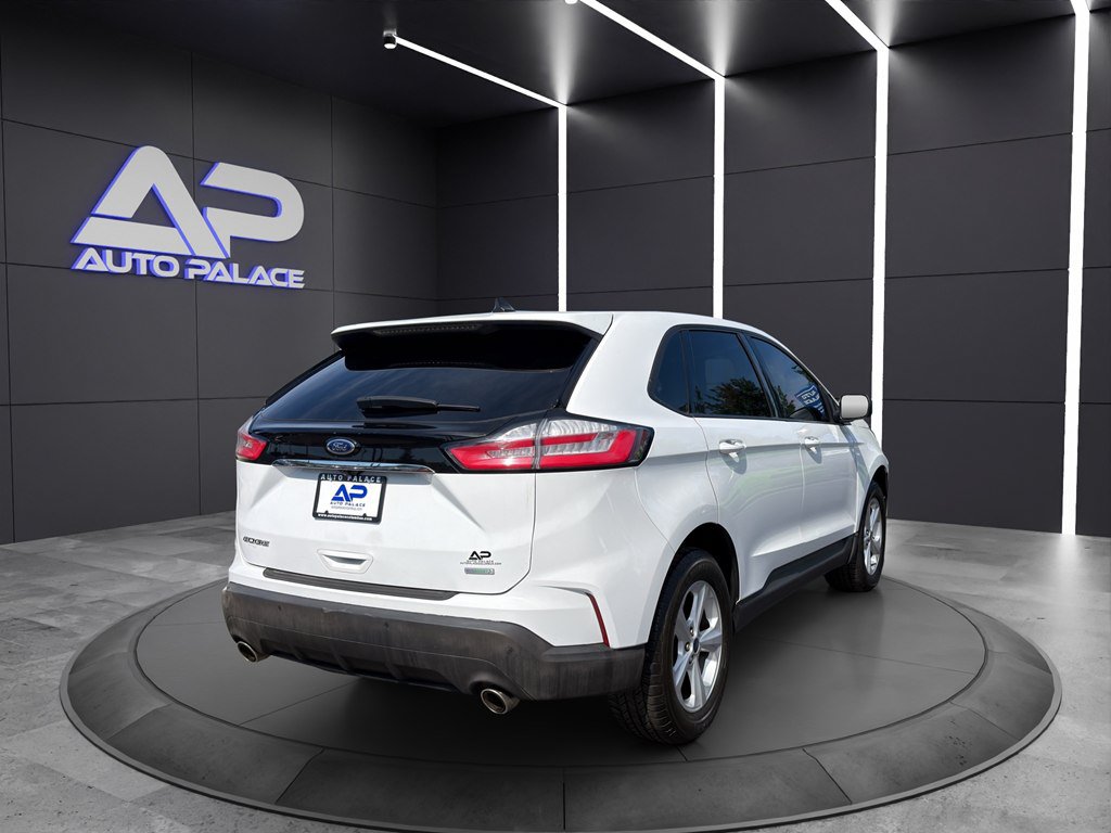 Used 2020 Ford Edge SE FWD image 6