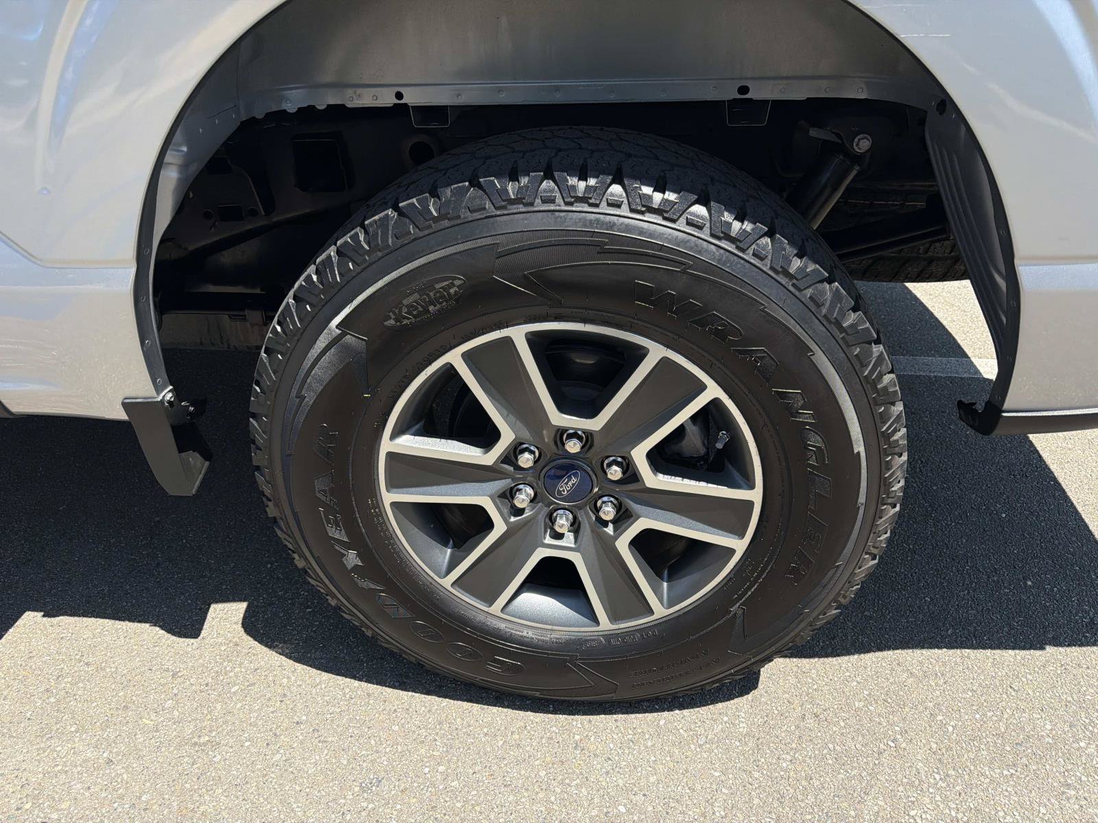 Used 2021 Ford F150 XLT w/ Equipment Group 302A High AWD/4WD image 9