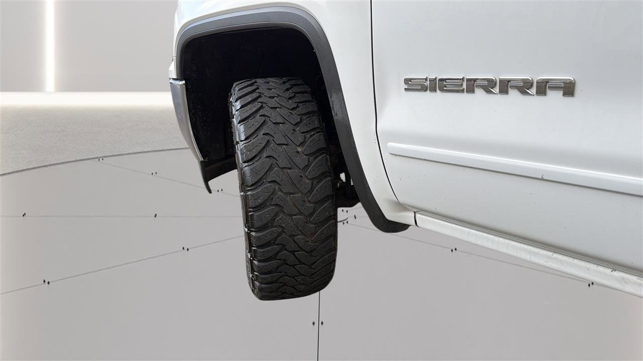 Used 2018 GMC Sierra 1500 SLE w/ Suspension Package, Off-Road AWD/4WD image 31