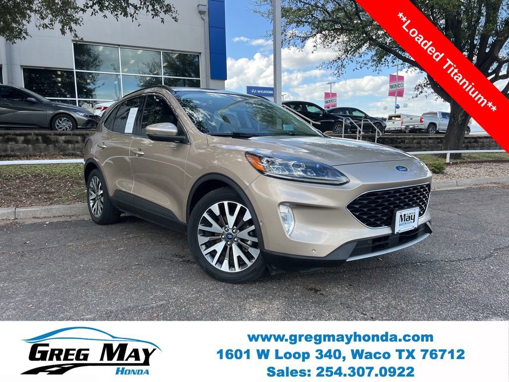 Used 2020 Ford Escape Titanium image 1