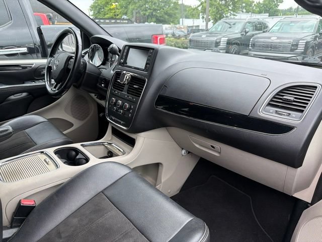 Used 2020 Dodge Grand Caravan SXT FWD image 29