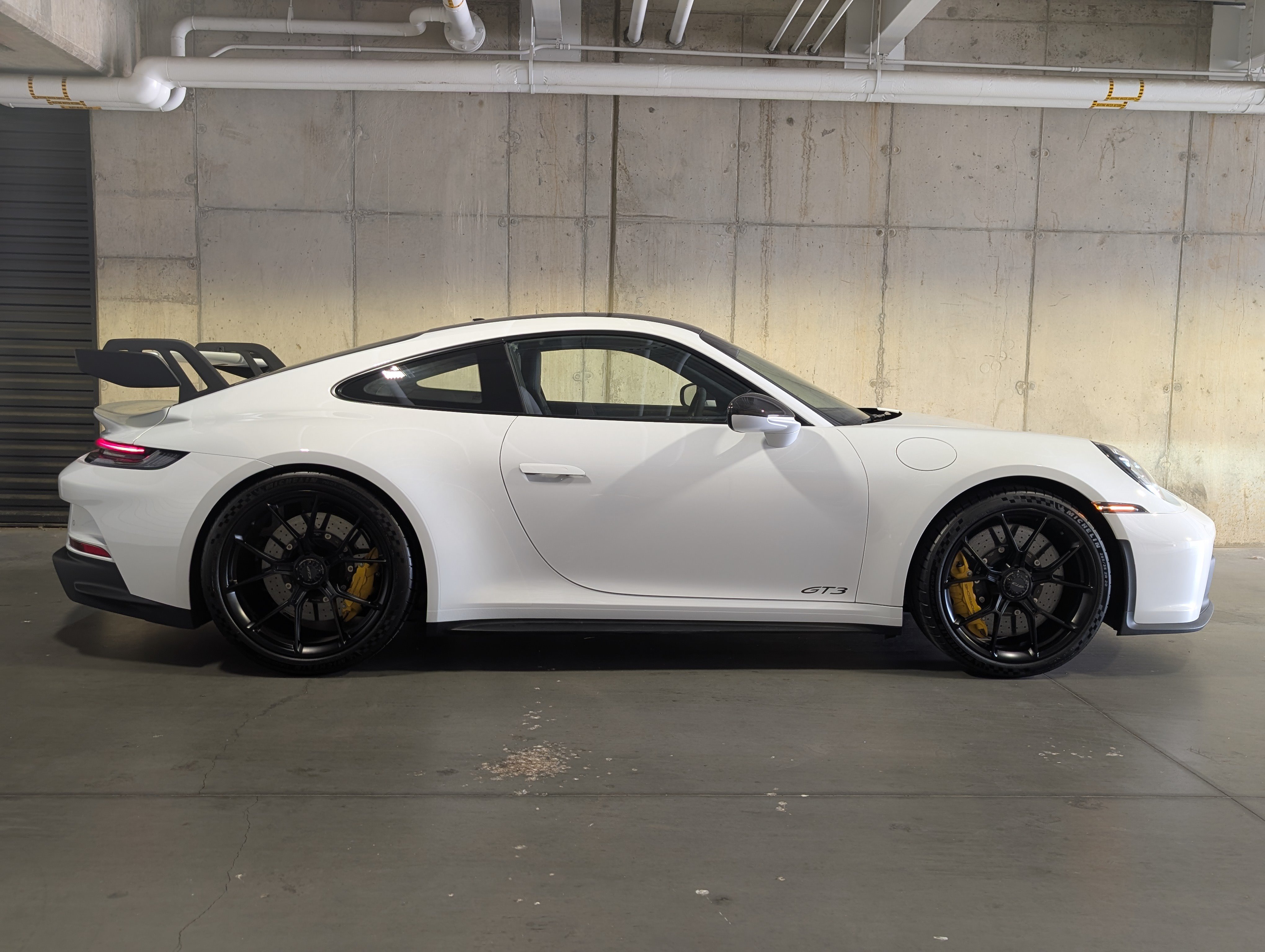 Used 2023 Porsche 911 GT3 RWD image 9