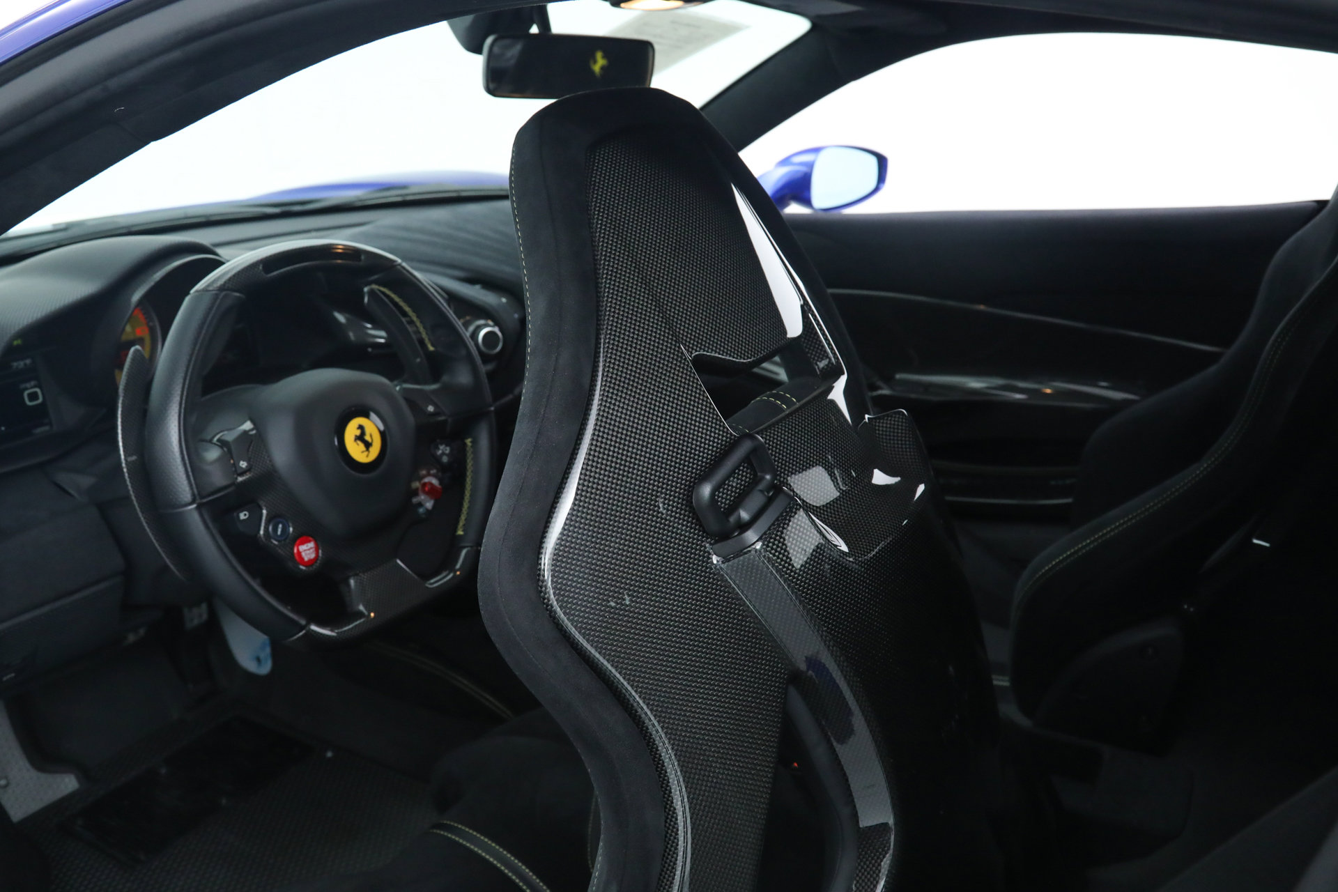 Used 2020 Ferrari 488 Pista Coupe image 27