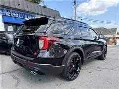 Used 2020 Ford Explorer ST w/ ST Street Pack AWD/4WD image 3
