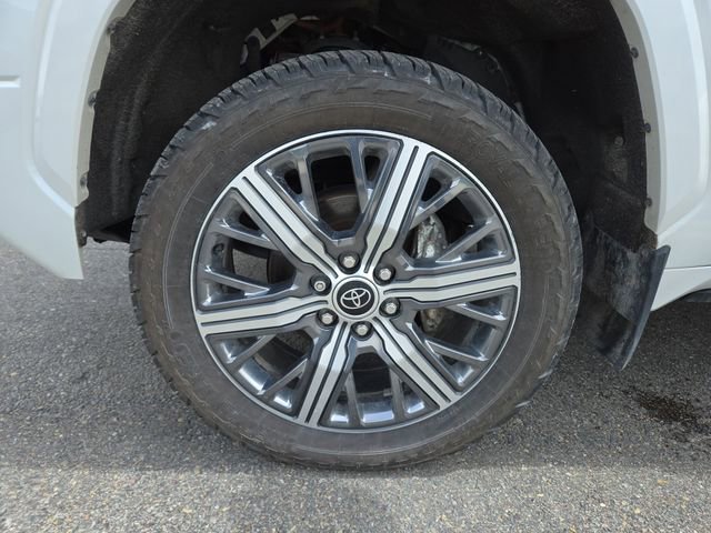 Used 2023 Toyota Tundra Capstone AWD/4WD image 11