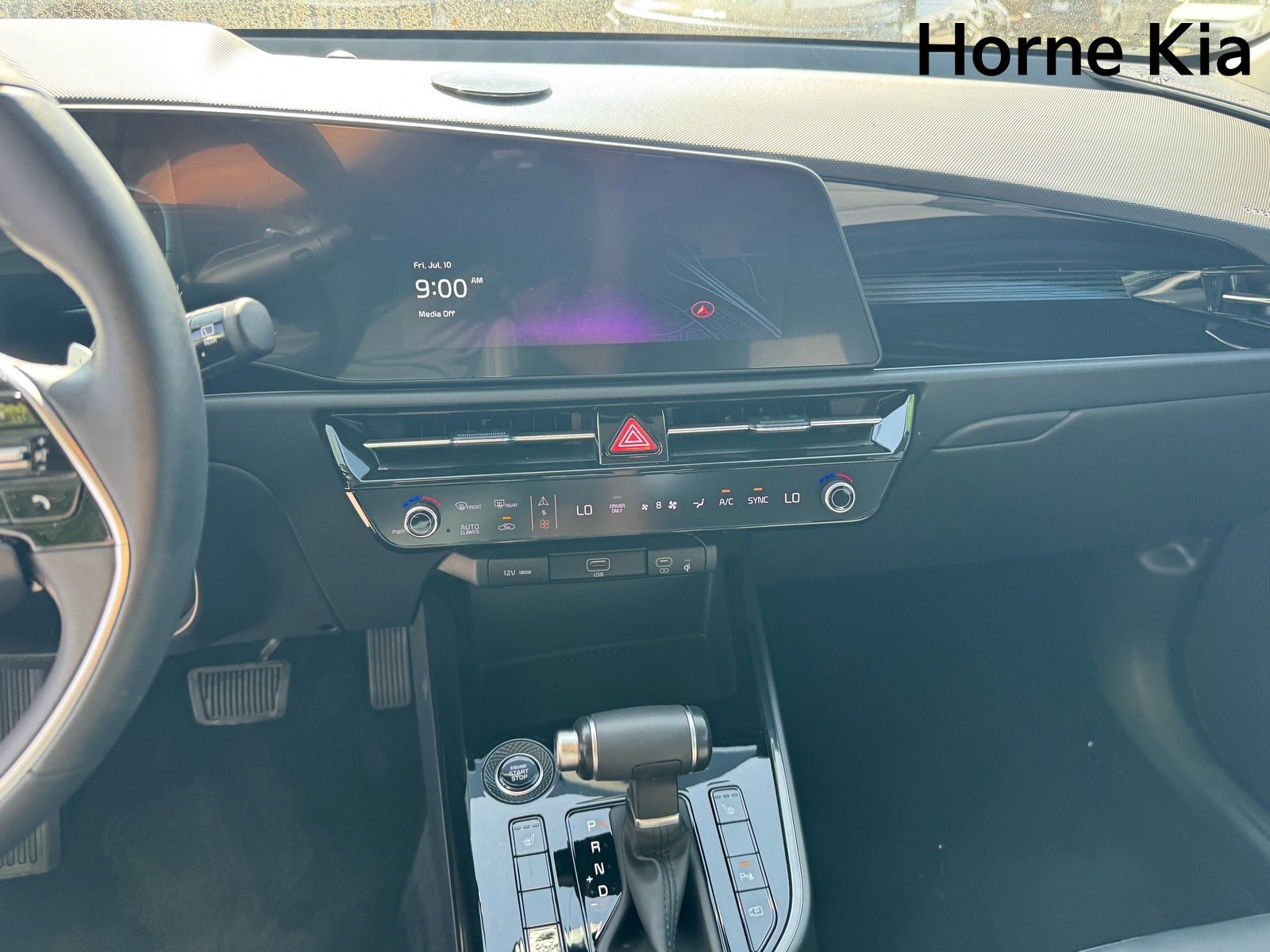 Certified 2024 Kia Niro EX FWD image 20